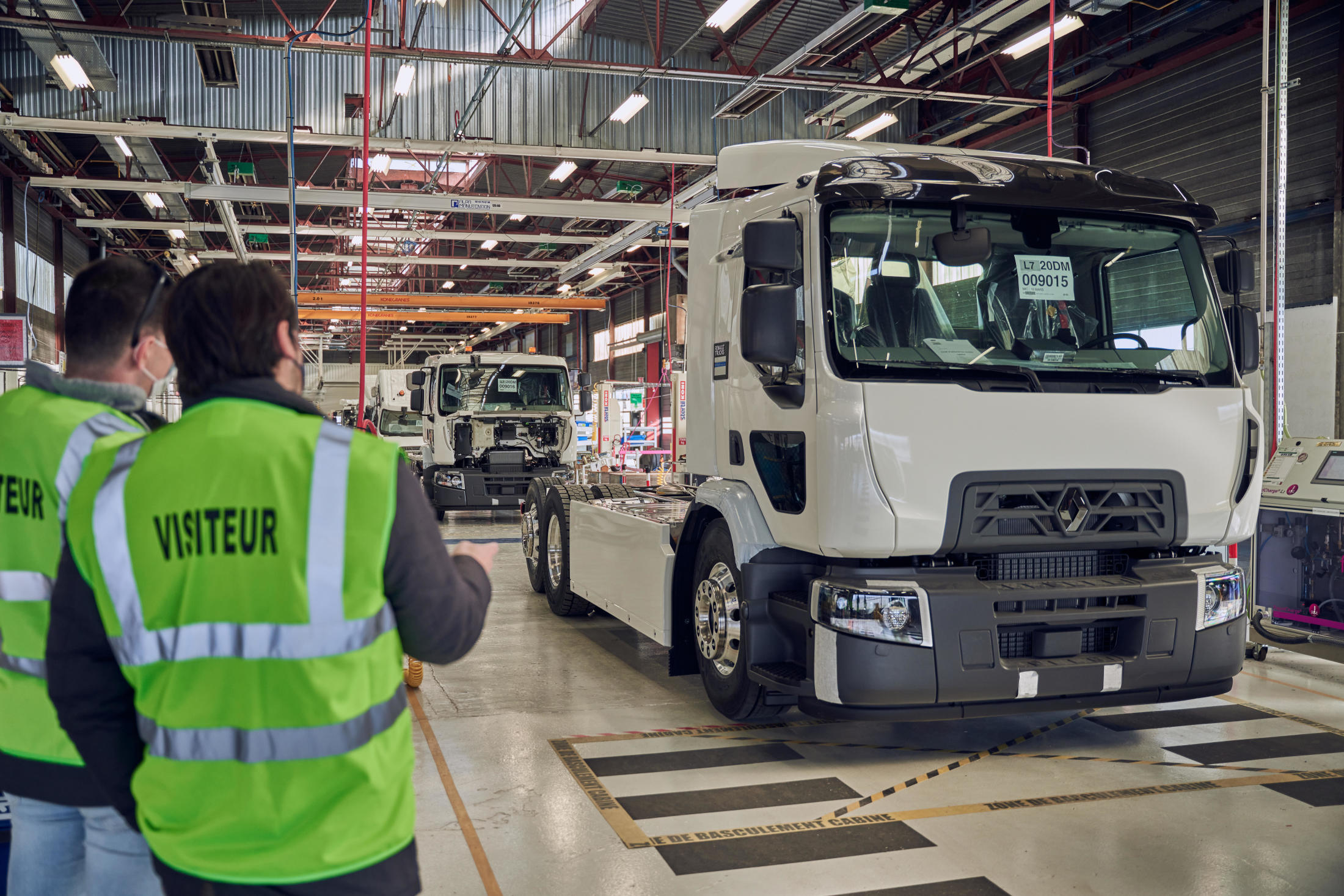 Produktion eines elektrischen Renault Trucks im Werk in Blainville.