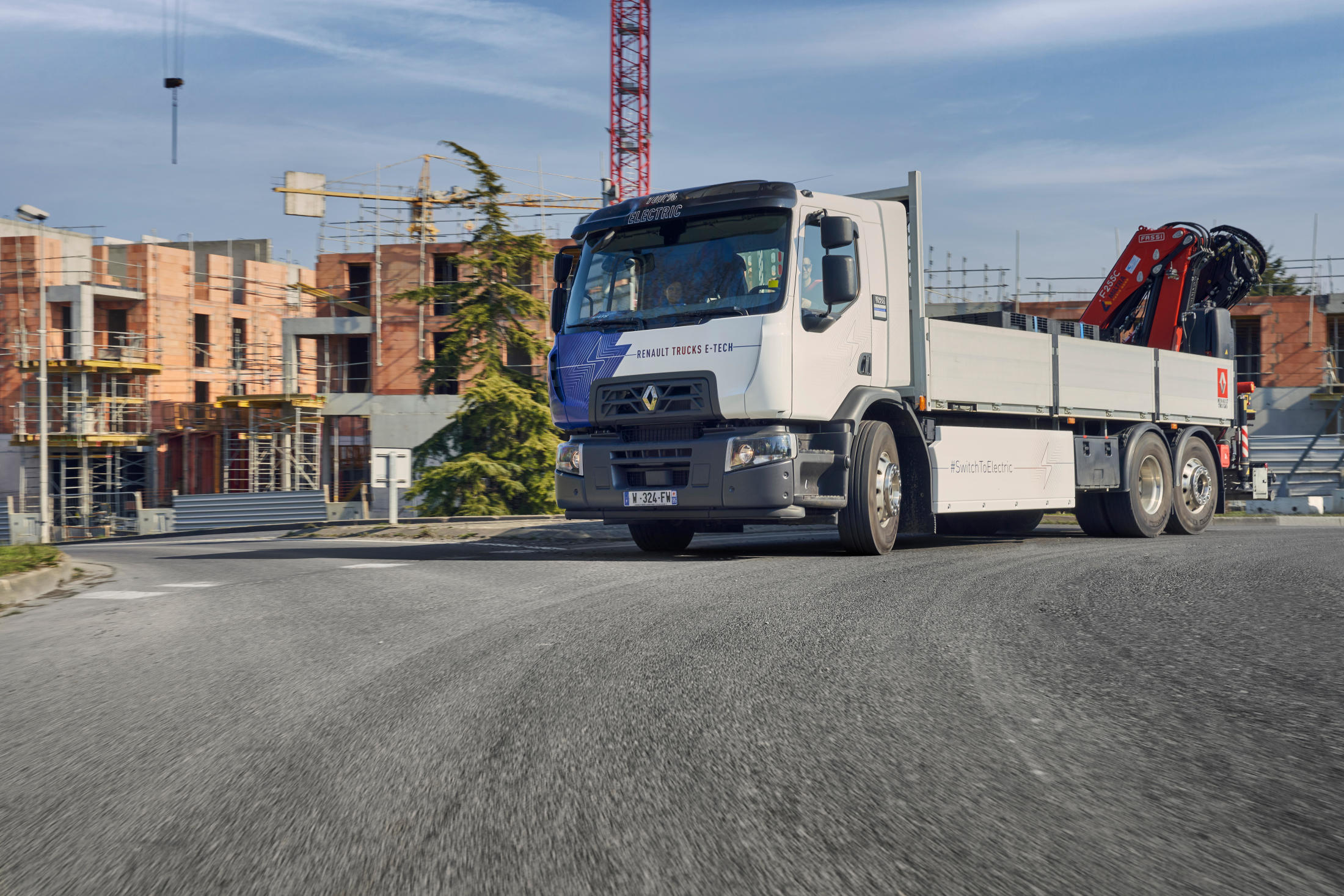 Renault Trucks E-Tech D Wide mit Kranaufbau