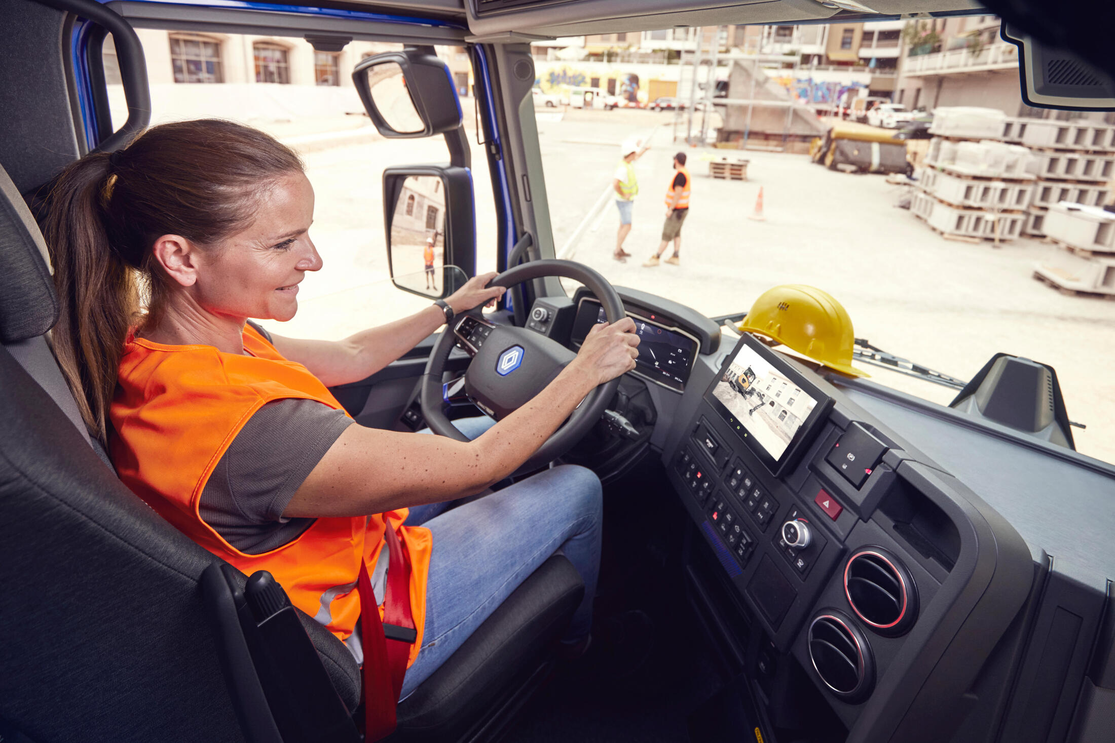 Auf Dem Laufenden Zu Halten www.renault-trucks.de