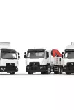 Renault Trucks C 2,3 m für die leichte Baustelle in der Mitte.