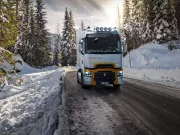 Renault_Trucks_T_High_520_2019_02