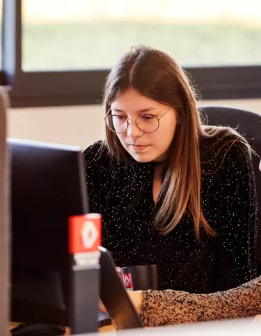 Renault Trucks women at work