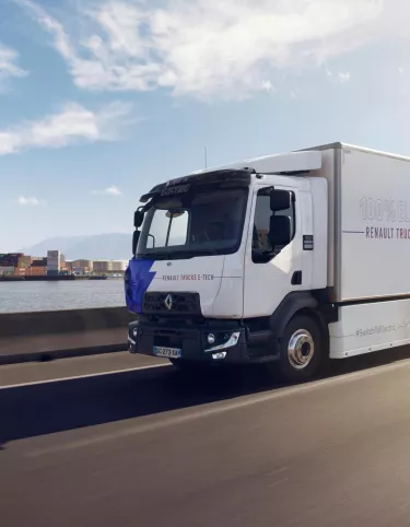 Renault Trucks E-Tech fährt auf der Straße